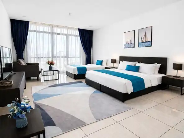 Deluxe Room at The Straits Suites & Residences
