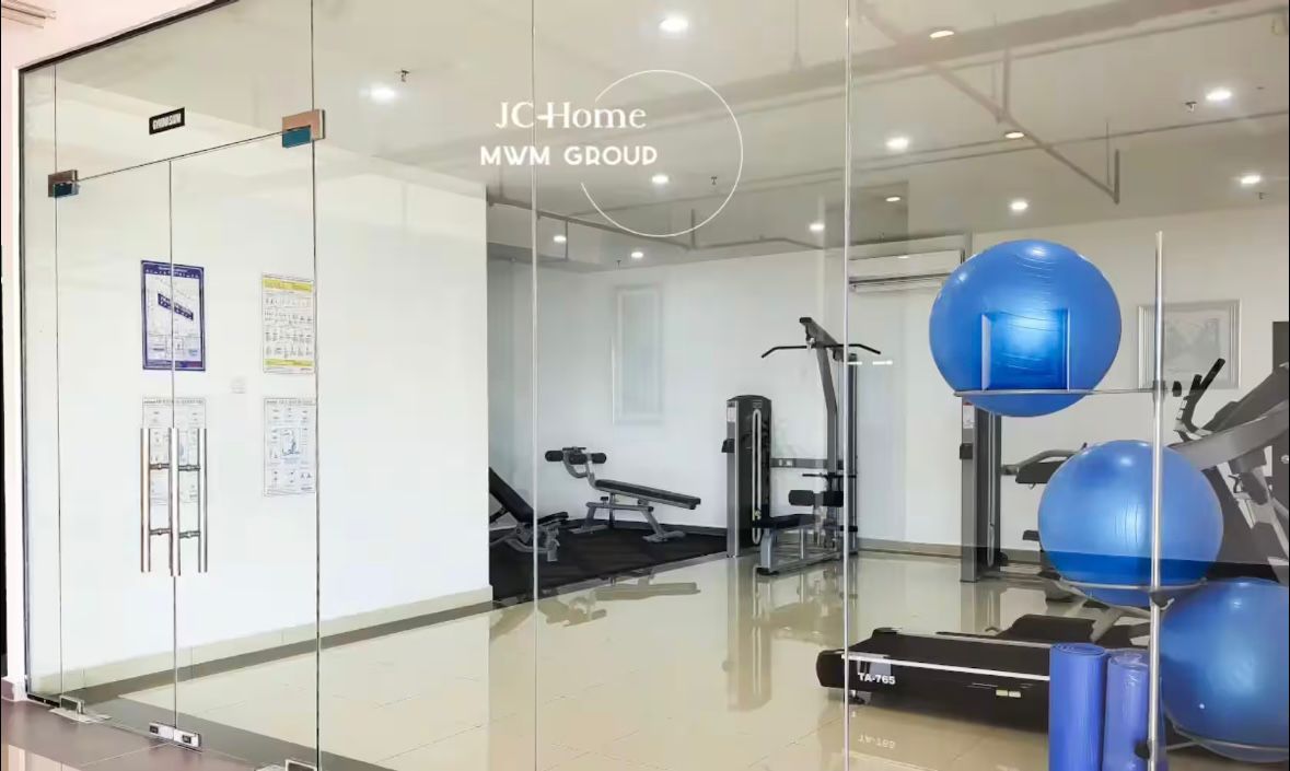 Glass-front gym facility