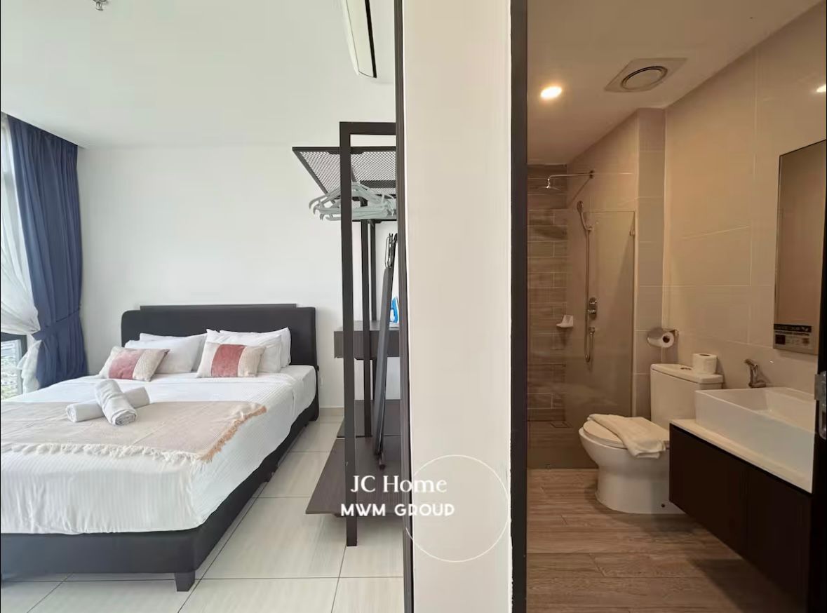 Bedroom and bathroom suite view