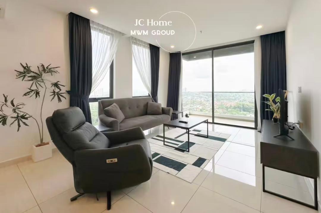 Suite lounge with sofa and recliner