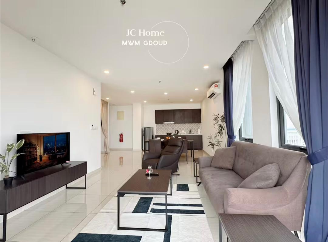 Suite living room with sofa and kitchenette
